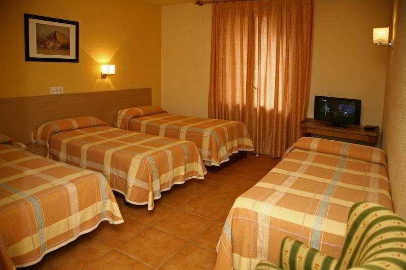 Hotel La Paz Jaca Extérieur photo
