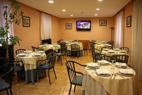Hotel La Paz Jaca Extérieur photo